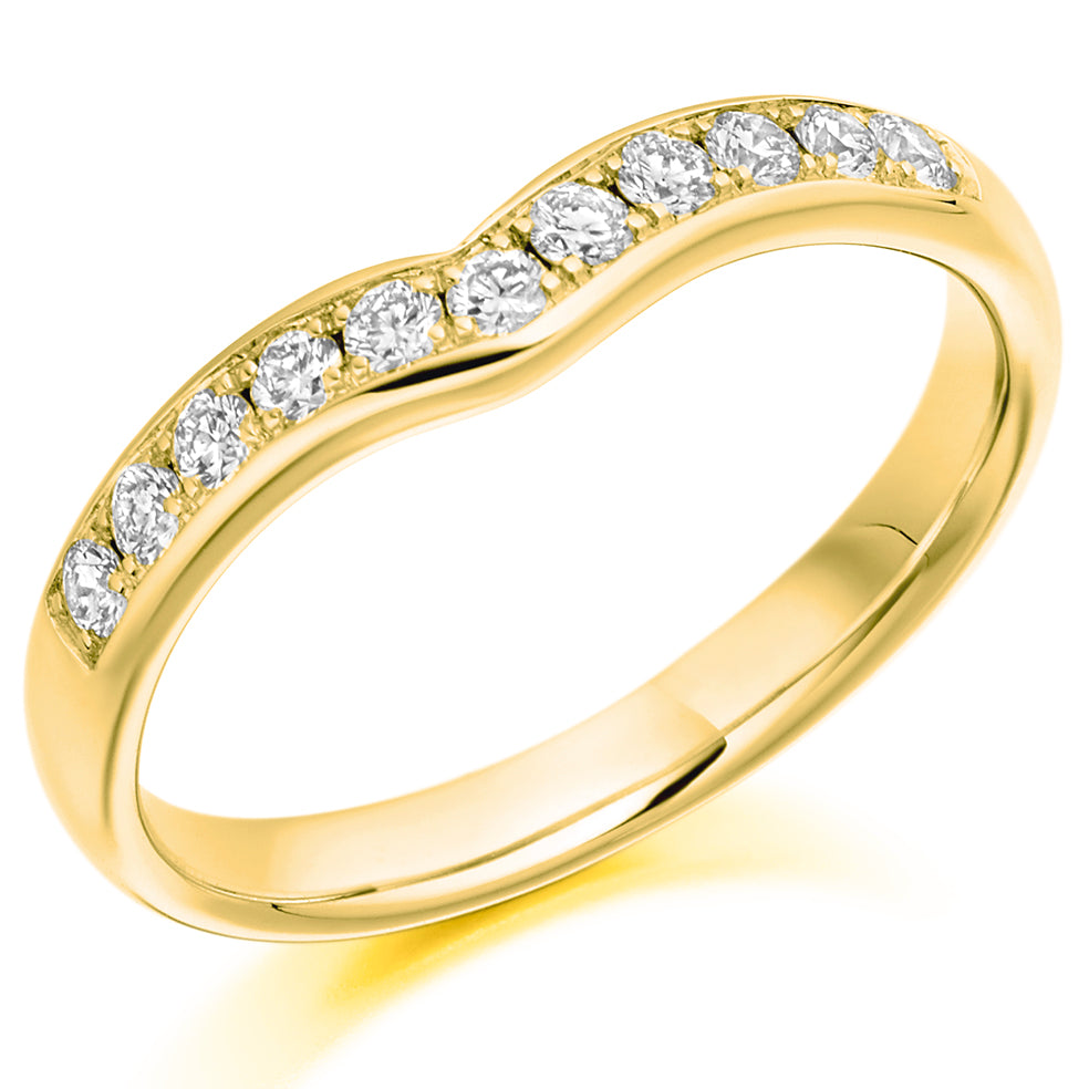 18ct Gold Curved Diamond Ring