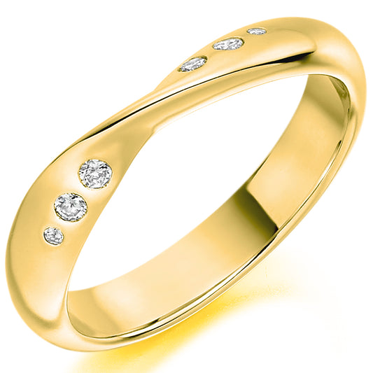 18ct Gold Shaped Diamond Ring